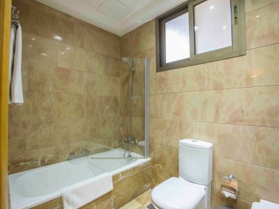 Lahoya Beirut Hotel エクステリア 写真